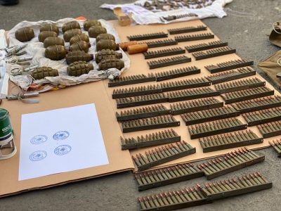 На Одещині викрито військовослужбовців, які займалися нелегальним збутом зброї та боєприпасів