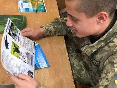 Курсанти Військової академії провели профорієнтаційну роботу серед одеських ліцеїстів  