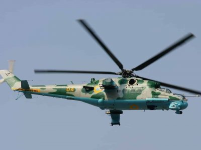 ЗСУ мають підняти в повітря мінімум 4 ланки бойових вертольотів Мі-24, – Генштаб про завдання від Зеленського на 2021 рік  
