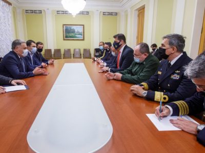 Україна та Бразилія обговорили стратегічну співпрацю у військово-технічній та оборонній галузі  