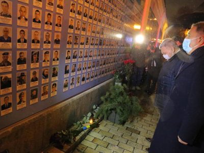 Керівники оборонних та закордонних відомств України й Турецької Республіки вшанували пам’ять загиблих за Україну воїнів  