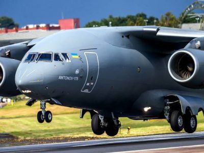 Міноборони укладає контракт на закупівлю трьох літаків Ан-178  