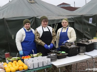 Кулінар Number ONE: на Львівщині армійські кухарі здолали «шефів» ресторацій!  