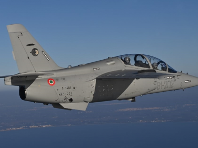 Італія отримала перші літаки M-345  