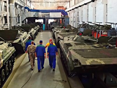 За 2020 рік «Житомирський бронетанковий завод» передав військовим понад 100 одиниць техніки  