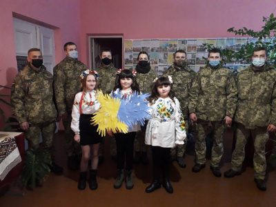 Військові логісти провели «зустріч соборності» з дітьми  