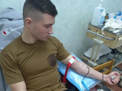 Одеські курсанти здали кров для поранених захисників України