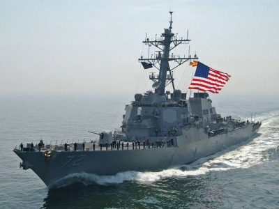 Американський есмінець зайшов в Чорне море  