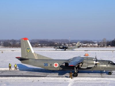 На Вінниччині планові польоти виконує транспортна авіація  