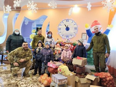На Вінниччині військовослужбовці надали допомогу дитячому будинку  