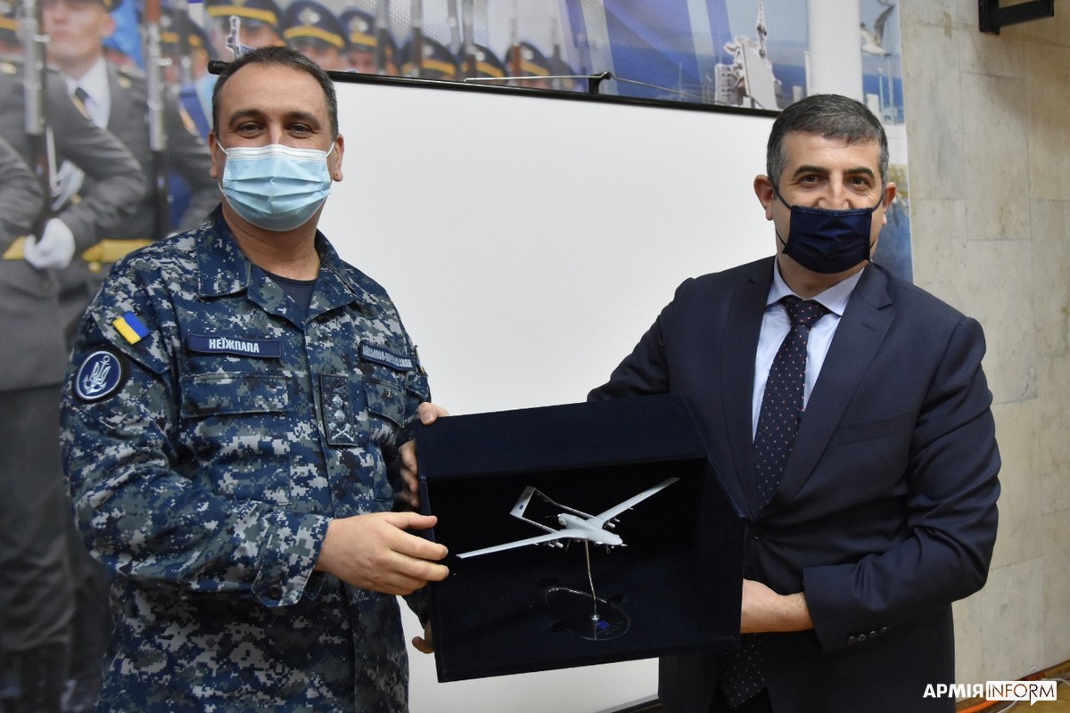 «Цього року ВМС України отримають комплекс безпілотних апаратів із покращеними характеристиками» — контр-адмірал Олексій Неїжпапа