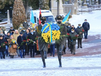 У Львові вшанували пам’ять учасників бою під станцією Крути  