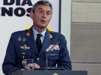 В Іспанії подав у відставку голова Генштабу, який вакцинувався поза чергою  