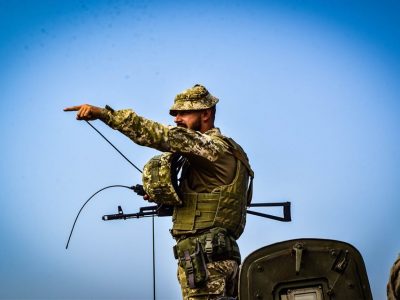 Військовий лідер: критерії для українських та закордонних керівників  