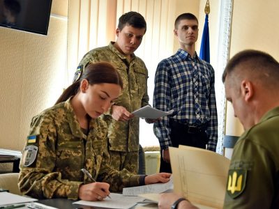 Куди призначатимуть офіцерів, які були призвані на військову службу в грудні 2020 року