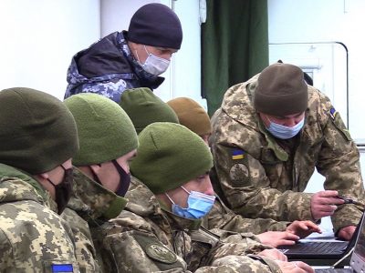 У ВМС ЗС України триває підготовка офіцерів берегової артилерії, які будуть проходити службу на протикорабельному ракетному комплексі «Нептун»