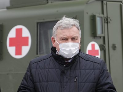 Легкоброньовані медичні автомобілі від Латвійської Республіки посилять спроможності військово-медичної служби, – Андрій Таран  