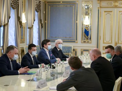 Володимир Зеленський подякував міністру закордонних справ Литви за підтримку санкцій проти Росії  