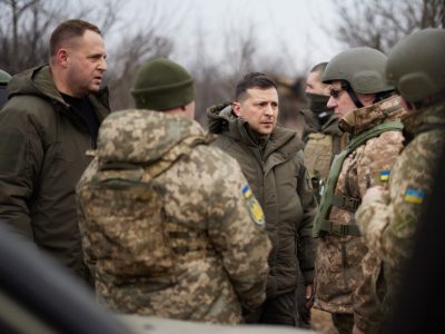 Ми маємо постійно їздити «на нуль» – Президент України  