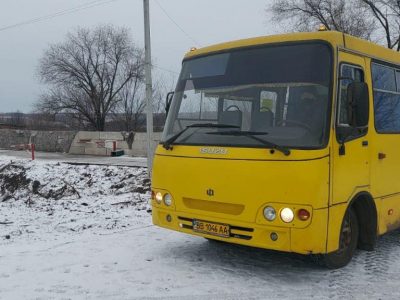 Ситуація на КПВВ: Україна надала обіцяний транспорт, російська сторона знову блокує відкриття
