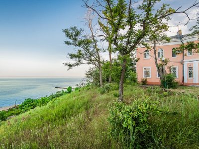 Безоплатний відпочинок для учасників бойових дій на березі моря: обираємо свій варіант  