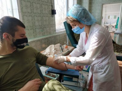 У Маріуполі морпіхи вкотре стали донорами крові  