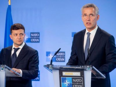 Президент України і Генсек НАТО обговорили безпеку в Чорноморському регіоні  