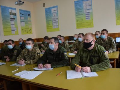 На Полтавщині завершується навчальний курс фахівців зв’язку для миротворчих підрозділів  