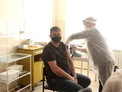 Учасників АТО та ООС вакцинували в Ужгороді  