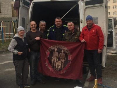 Волонтери-«афганці» з Тернопільщини відправили гостинці військовим на схід  