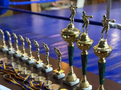 Військові боксери демонструють силу духу та міцність рук  