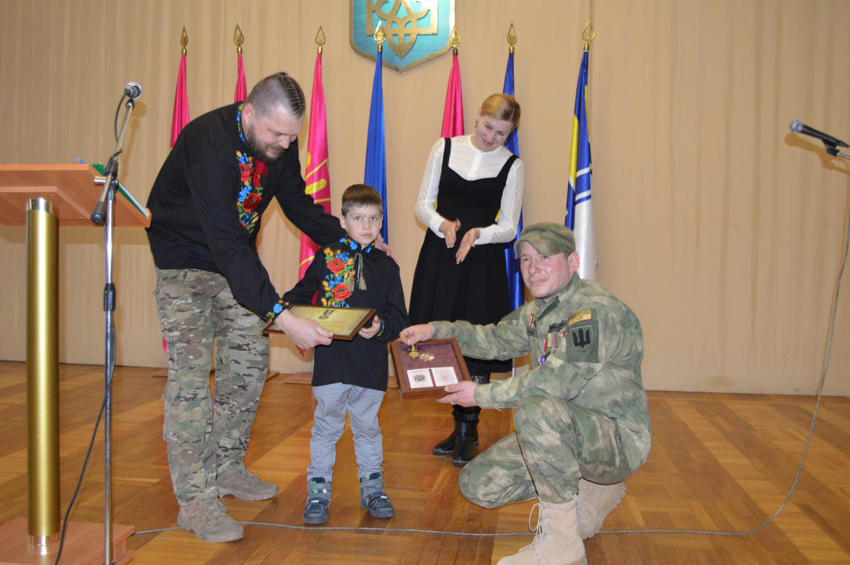 Як вітали добровольців у Будинку офіцерів Збройних Сил України