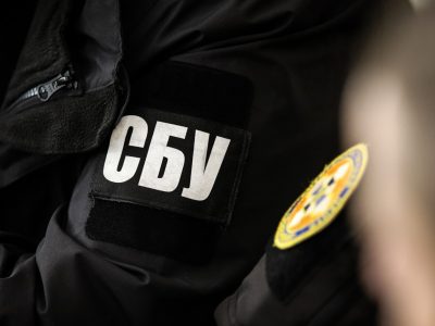 СБУ викрила та затримала «співробітника спецслужби МДБ ЛНР», який працював у сервісному центрі України  