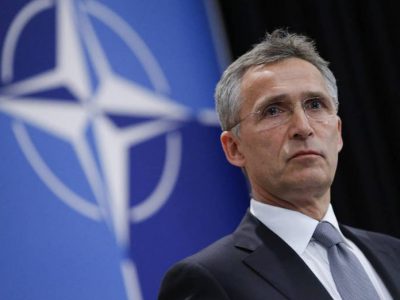НАТО твердо відповідатиме на військові загрози з боку Росії — Єнс Столтенберг