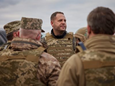 Україна за мир, але готова дати відсіч будь-яким провокаціям на Донбасі — Андрій Єрмак