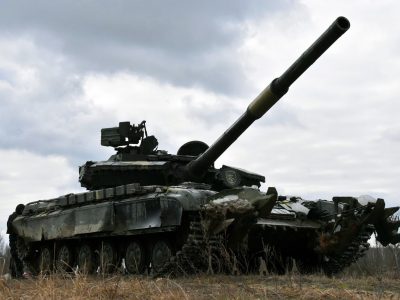 Як танкісти князівської бригади стріляли вкладним стволом з озброєння танків  