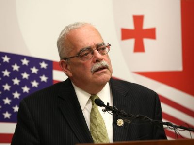 Нарощування військової моці РФ на кордонах України є «нерозважливими й безвідповідальними» діями — президент ПА НАТО