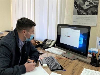 Під час прямої телефонної лінії Кабміну ветерани АТО/ООС розказали про наболіле  