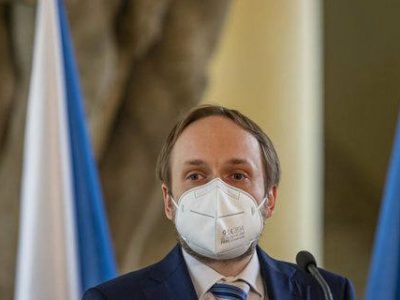 Чехія висилає з країни майже всіх російських дипломатів.