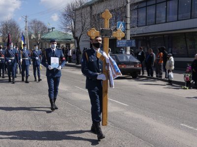 На Харківщині провели в останню путь молодшого сержанта Віктора Гелебранта  
