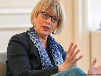 Генсек ОБСЄ закликала відвести сили й озброєння на Донеччині та провести розмінування