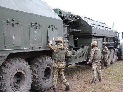 Тремти, ворожа артилеріє! Українські військові освоюють новітній комплекс артилерійської розвідки «Зоопарк-3»  