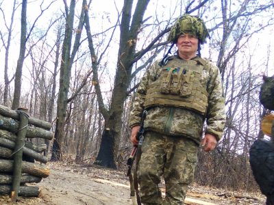 «Дяді Міші майже 60. Ви б його побачили з РПГ під Маріуполем, добряче давав вороженькам прикурити»  