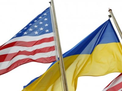 В адміністрації США заявляють про тісний контакт із керівництвом України  