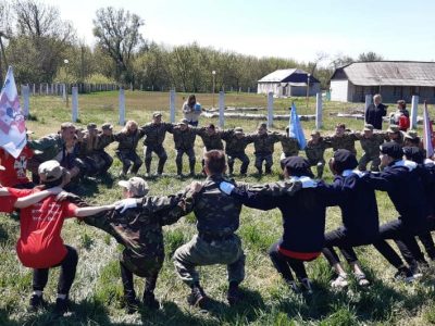Патріотична гра «Сокіл» об’єднала школярів Донеччини та військовослужбовці гетьманської бригади  