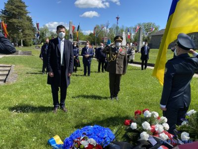 Українські дипломати вшанували пам’ять жертв концтабору «Маутхаузен»