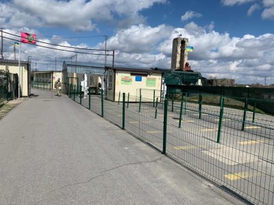 Рух у більшості гуманітарних дорожніх коридорів заблокували окупанти  