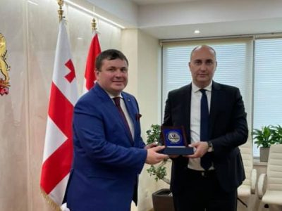 Юрій Гусєв обговорив з міністром оборони Грузії тенденції розвитку оборонно-промислових комплексів  
