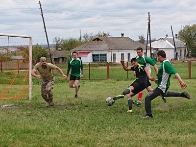 Холодноярці та молодь прифронтового Чермалика позмагались у футбольному турнірі