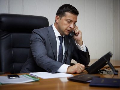 Досягти домовленостей з Росією про режим повної тиші не вдалося: Президент у розмові з сенатором США  